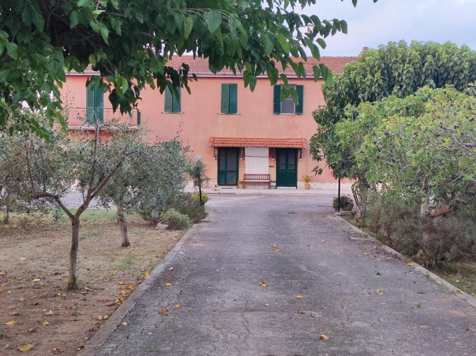 Eco House San Michele Vandrehjem Borgo San Michele  Eksteriør billede